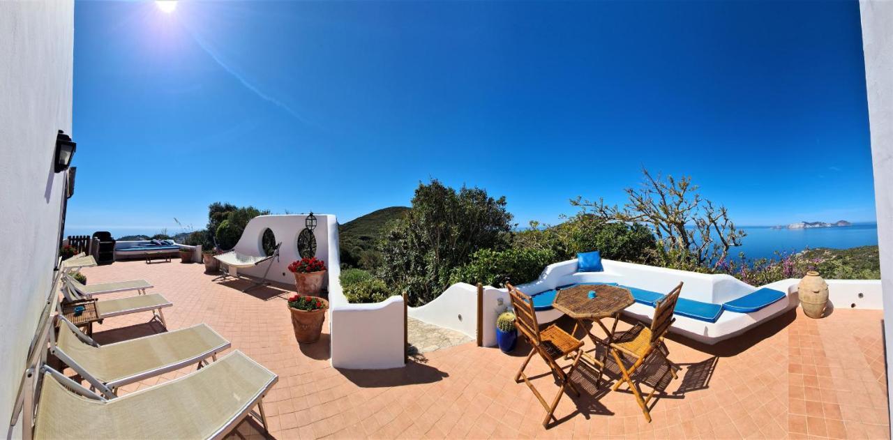 Guest House Villa Il Gabbiano Ponza Exterior foto
